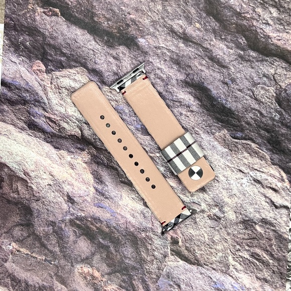 Plaid Checker Apple Watch Band, Leather Band Strap White 38/40/41/42/44/45 mm SE - Picture 9 of 9